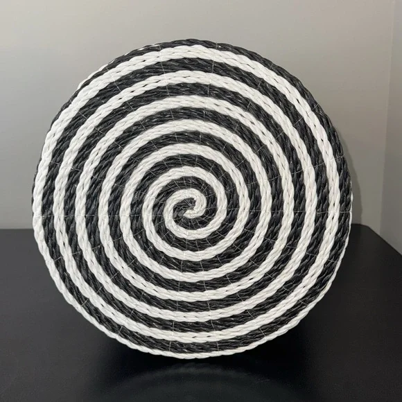 Ballard Designs Teagan Natural Basket Medium - Picture 10 of 13